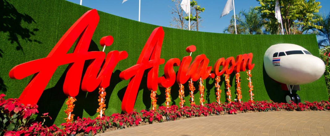 200,000 fans and more, AirAsia leads in social media