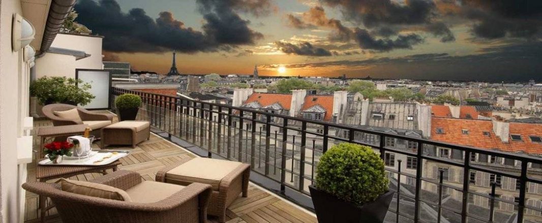 The story of The Tender Bar at Hotel Pont Royal