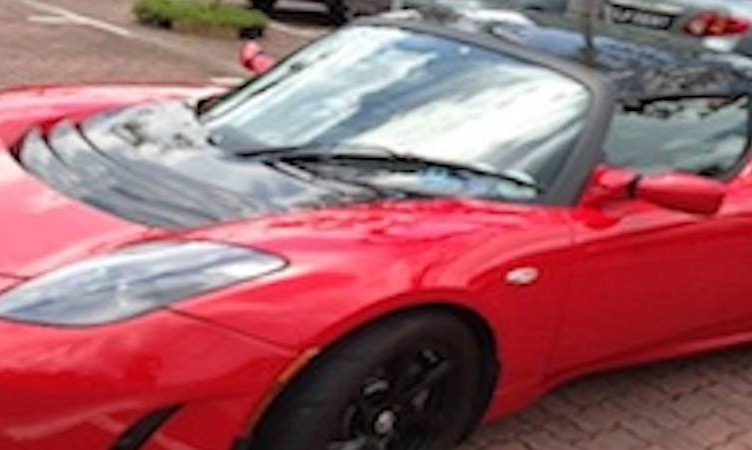 Love at first drive and this geek’s the proud owner of the biggest gadget of all