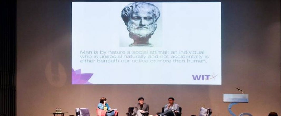 Women rule in loyalty, as bookers and as workers