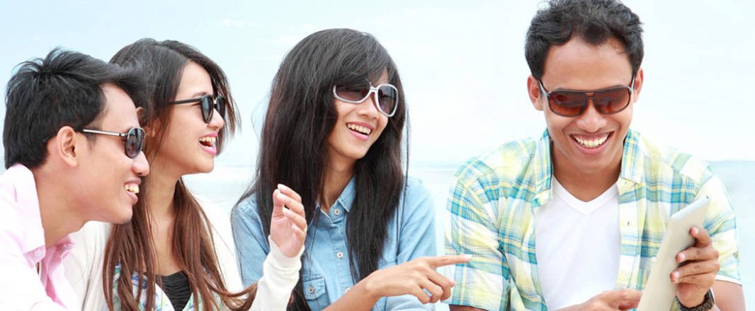 Asians lead global pack in using mobile to search and book travel