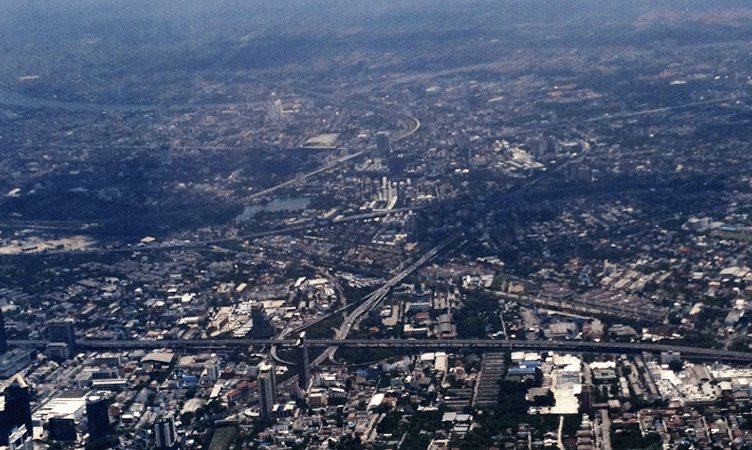 Bangkok, NYC get most searches, UK travellers procrastinate, and US has shortest trip durations
