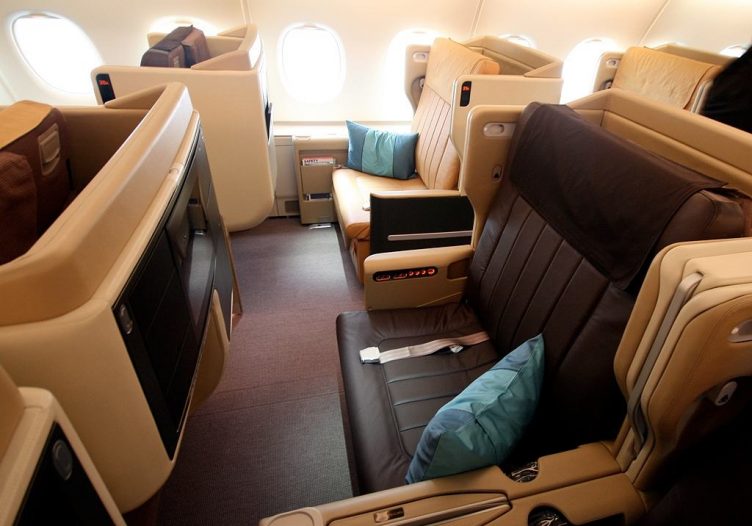 Letter from 30,000 feet: The difference between SIA and Emirates A380 Business Class experience