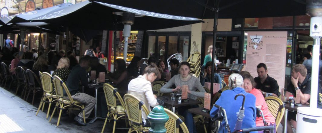 Travel expenditure rising in 2014, but travellers still on the hunt for bargains
