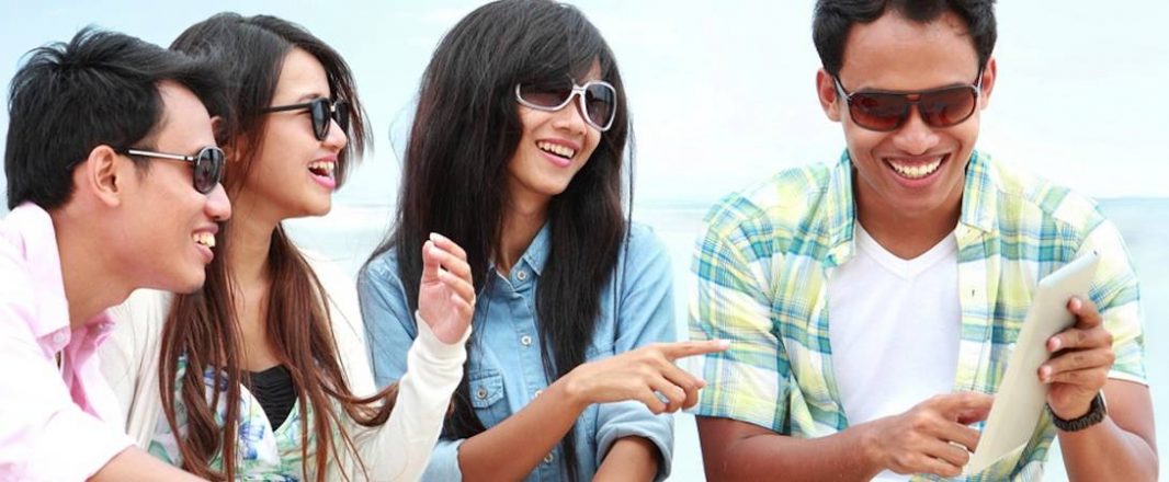 More than half of Chinese travellers book hotels online