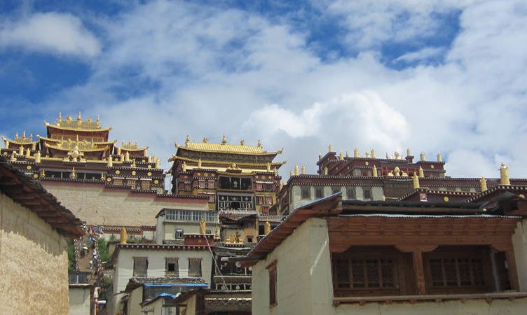 China enjoying golden era in travel as e-commerce soars