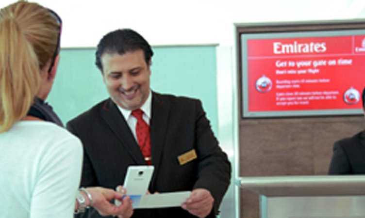 Emirates goes mobile to improve transit experience