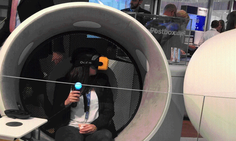 Virtual reality, smartwatches and Apple Pay – their implications for travel