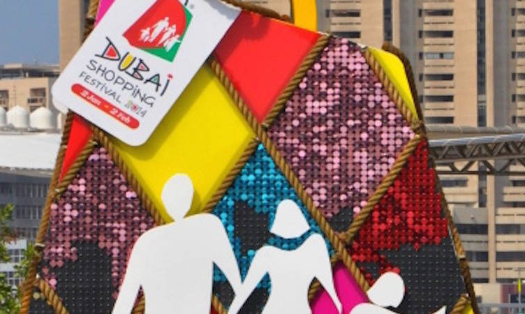 Best of TW Asia Global Wrap: Muslims like shopping in Asia/Pacific