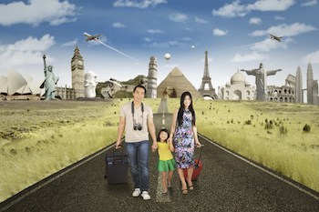 Asian travellers are using various tools to plan and book their travel. (Image credit: CreativaImages/iStock)