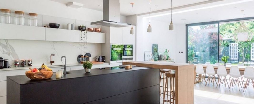 AccorHotels merges its private holiday rental companies under a single brand – onefinestay