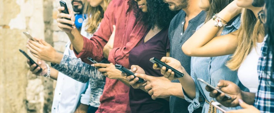 Social media strongly influences our accommodation choices, says Booking.com survey