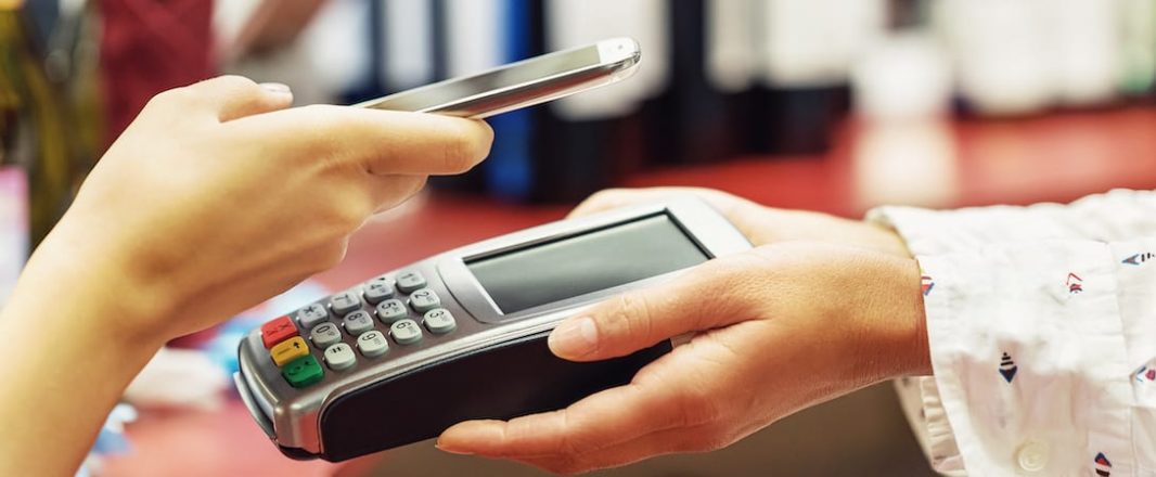 The smart money is banking on new ways to pay, hands down