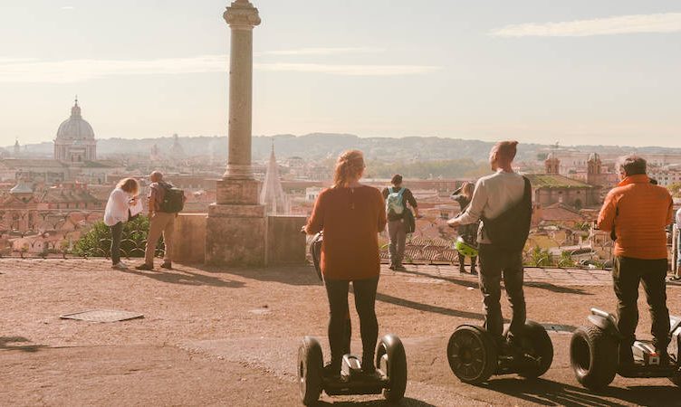 Reck on how GetYourGuide is more entertainment, less OTA and why the future belongs to content creators