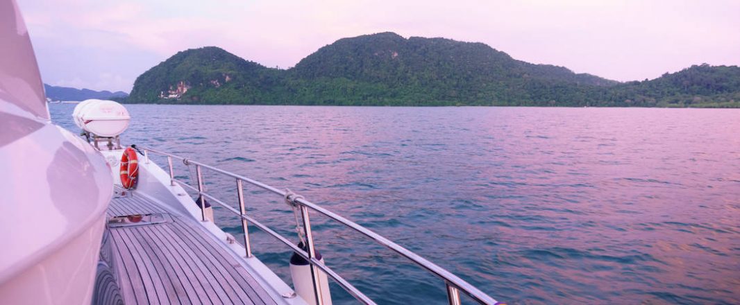 The Wrap: Grab and Klook partner to promote regional tourism, AirAsia launches e-tail platform to bolster revenue, and more …