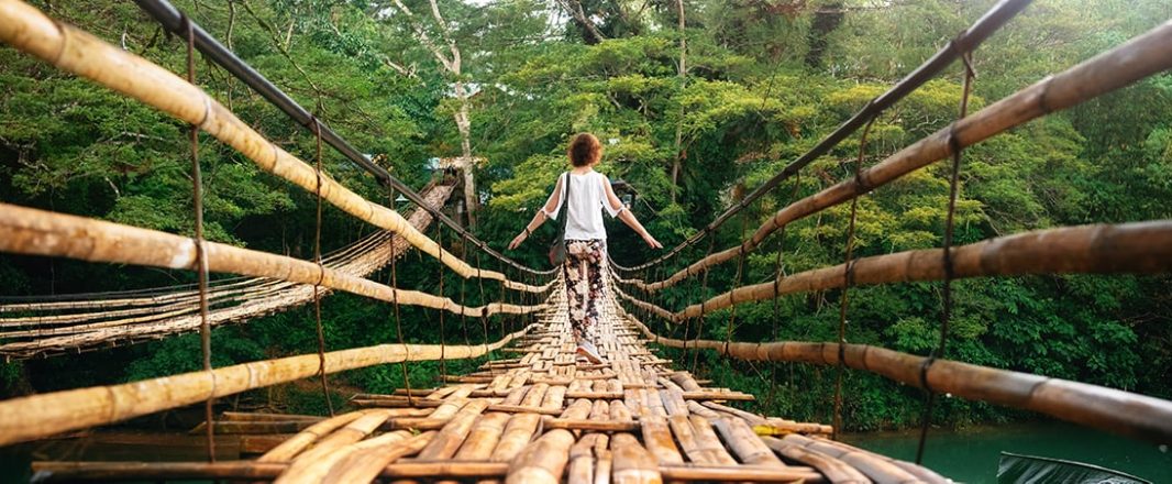 Solo female travellers worry about safety, distrust influencers