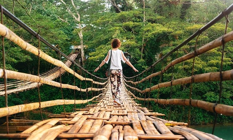 Solo female travellers worry about safety, distrust influencers