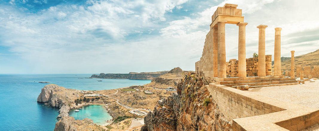 Solo Female Travellers chomping at the bit to travel  –  Greece tops bucket list