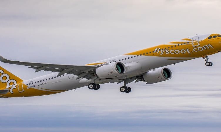 This plane is just right; Scoot looking for Goldilocks Zone on the flight path to recover