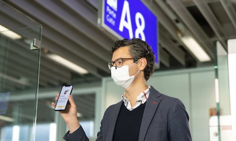 Six more airlines implement Air Travel Pass, survey shows travellers’ increasing frustration with restrictions