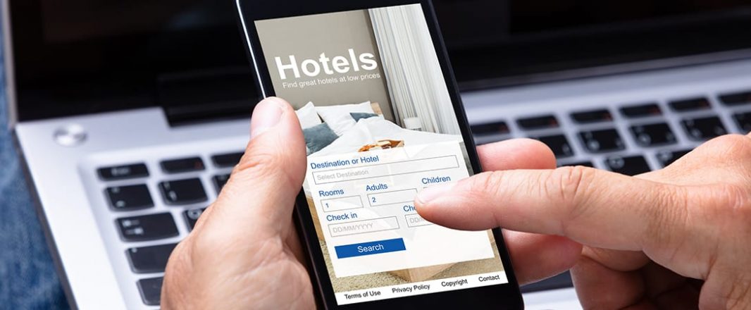 Airbnb gaining share in hotel distribution analysis