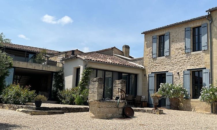 Letter from 5lasserre: Where time is as fluid as the wine and as silent as the cats