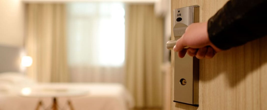Tech in Travel: Hotel security, preparing for Japanese travel, bye-bye Misterfly, and More