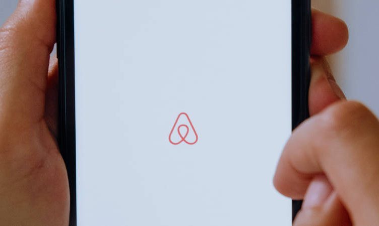 Airbnb reports most profitable quarter ever in Q3 2022