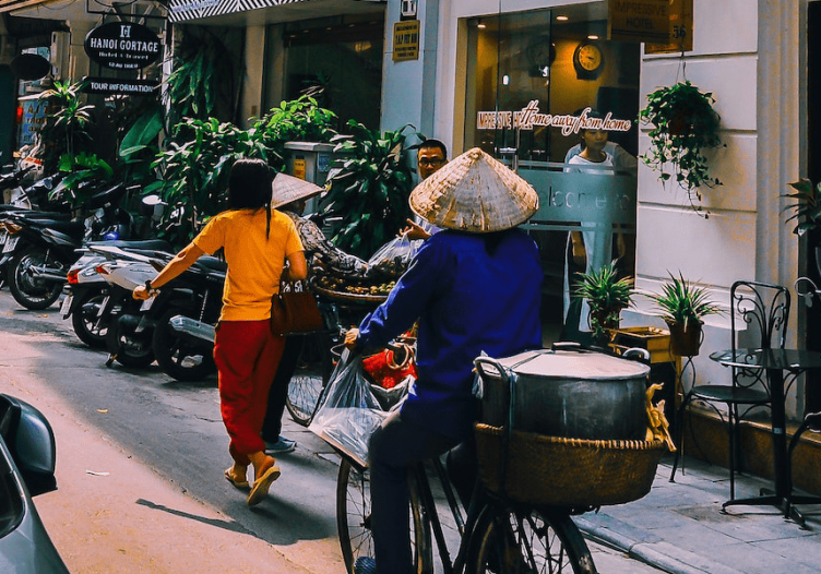 As Vietnamese tourism shows growth, Klook strikes partnerships with key domestic attractions players