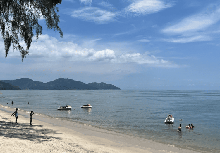 Skyscanner: Travellers look to APAC as booking windows normalise