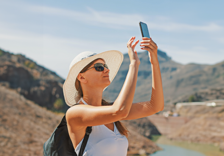 Travel app downloads, time spend on mobile up in 2023