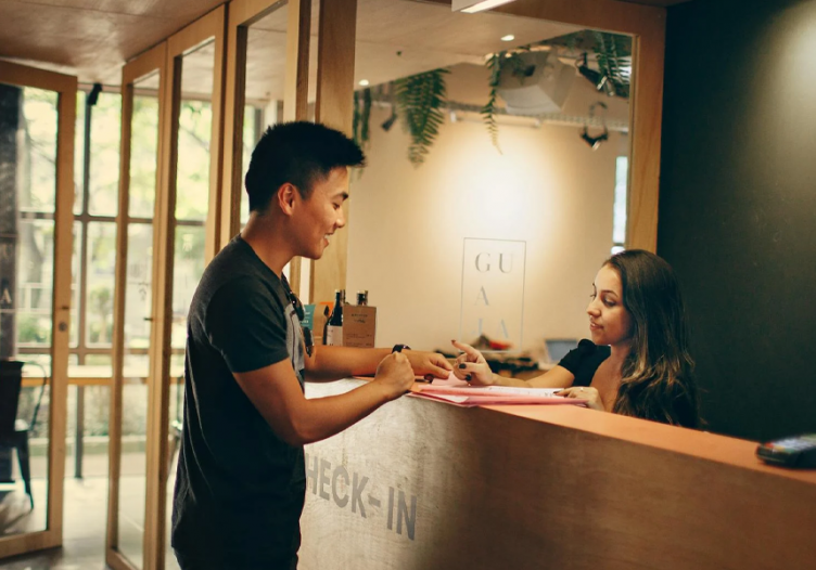 How AI boosts digital advertising and direct bookings