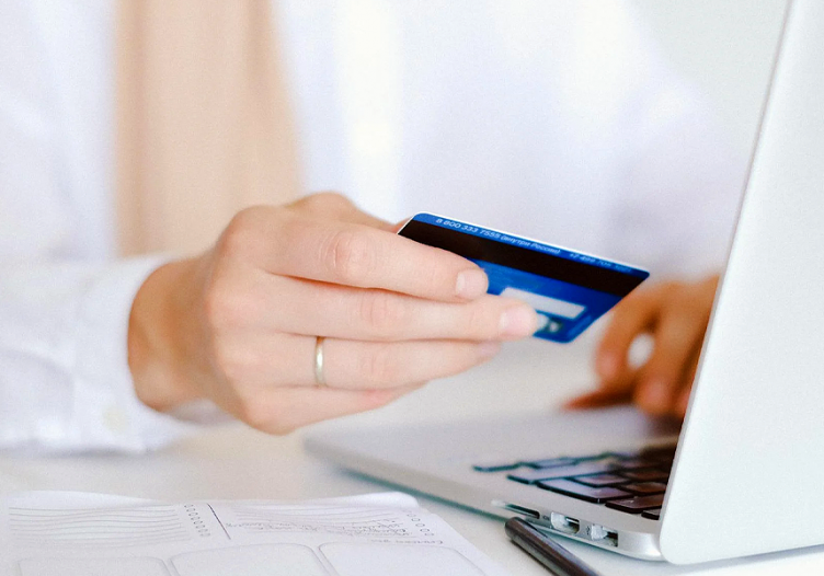 Expats, BNPL and international credit cards are driving UAE’s high-growth payment market